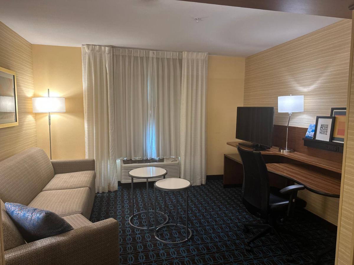 Fairfield Inn & Suites By Marriott Detroit Chesterfield Buitenkant foto